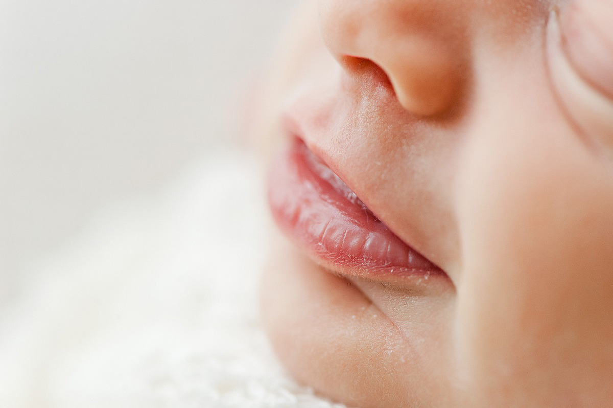 newborn baby girl macro lips